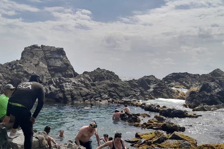 Private Half-Day Aruba Jeep Tour: Lighthouses, Aloe Farms & Eagle Beach photo 3
