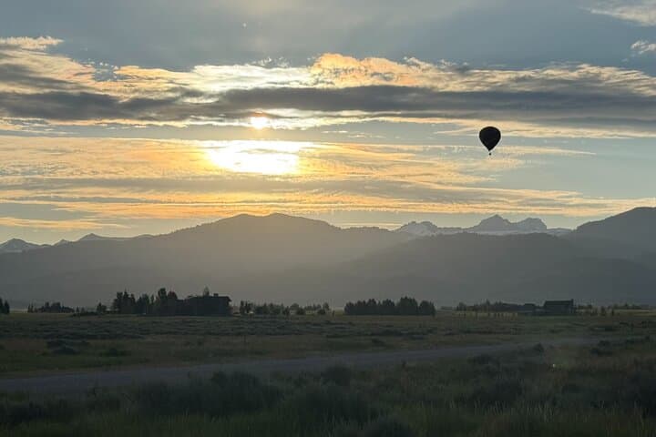 Teton Valley Hot Air Balloon Flight: 3-Hour Sunrise Over the Tetons photo 3