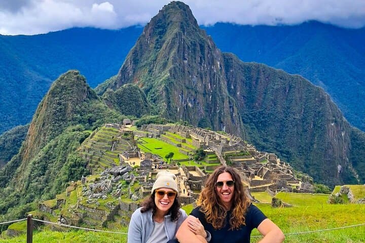 Inca Trail Full-Day Hike to Machu Picchu: Sun Gate & Upper Terraces