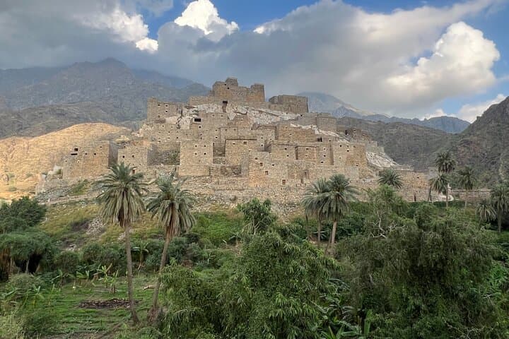 Al Bahah Full City Tour: Dhee Ain, Khairah Forest & Old Town Experience photo 3