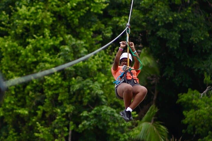 Zona Magica Zipline & Manatee River Tubing: Belize Day Trip with Lunch photo 3