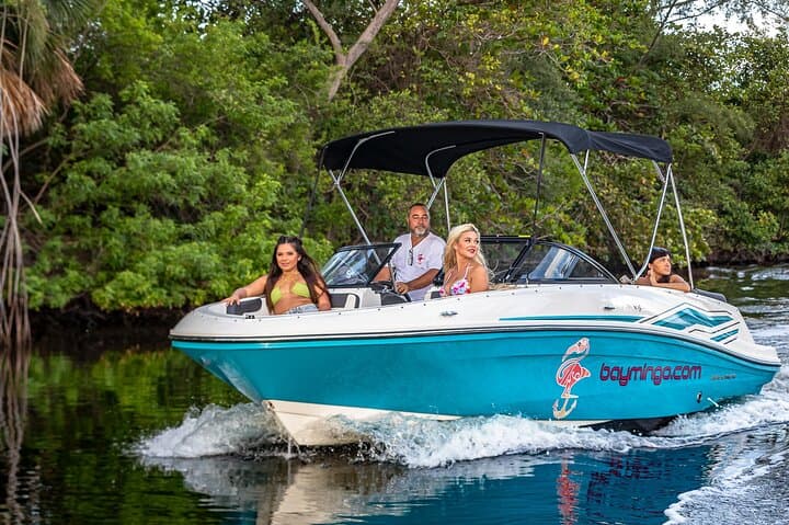 Private 21-Foot Bayliner Rental: Explore Fort Lauderdale Canals & Sandbars