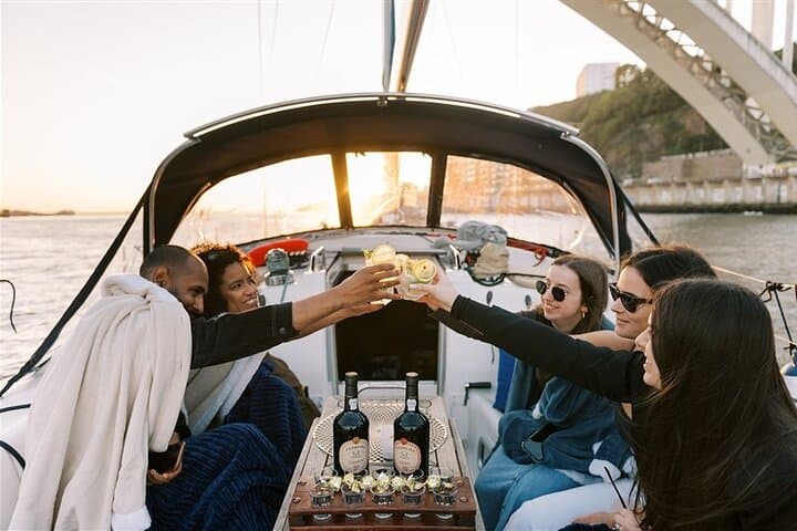 Douro Charm Cruise: Porto River Wine Tasting & Bridge Views
