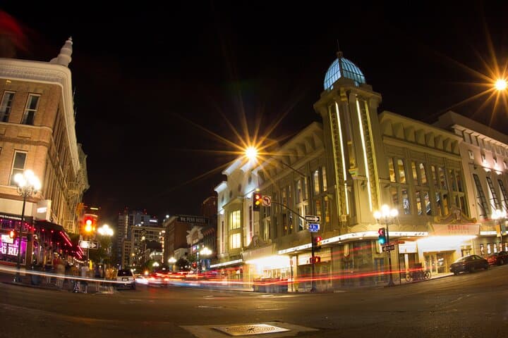 Ghosts of San Diego's Gaslamp Quarter: Self-Guided Walking Tour photo 4