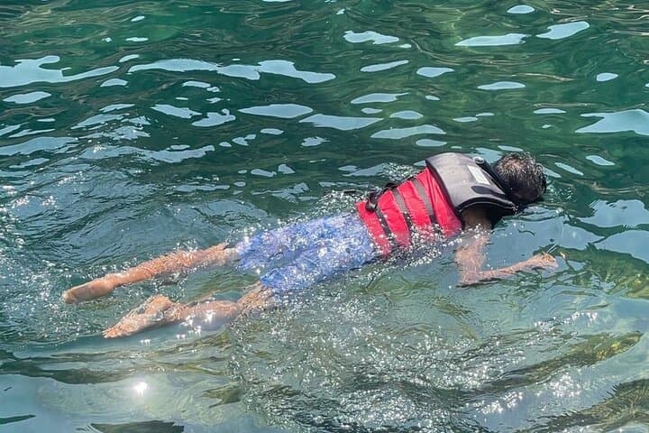 Cham Islands Snorkeling by Speedboat from Hoi An — Day-Trip Guide