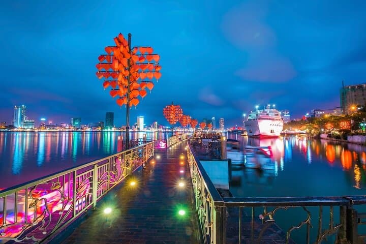 Da Nang Marble Mountains & Monkey Mountain Night Tour with Han River Cruise