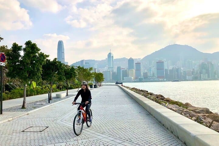 Private Cycling Coaching in Hong Kong — 1.5-Hour Learn-to-Ride & Skills Session photo 3