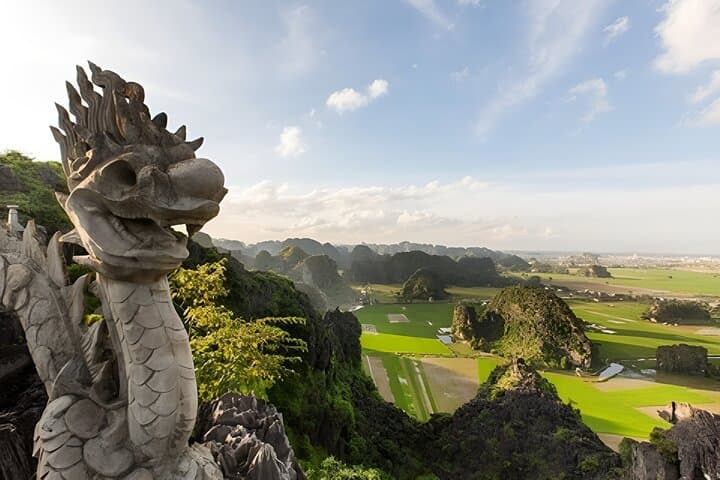Full-Day Ninh Binh: Trang An, Hoa Lu, Bai Dinh & Mua Cave from Hanoi photo 5