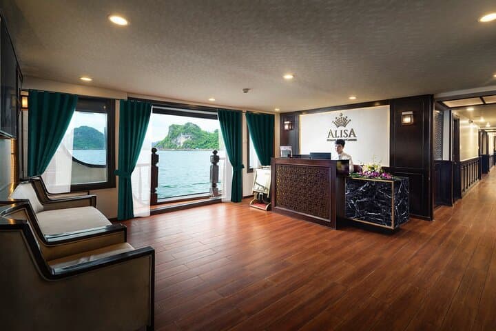 2-Day Luxury Halong Bay Cruise from Hanoi on 5-Star Alisa photo 5