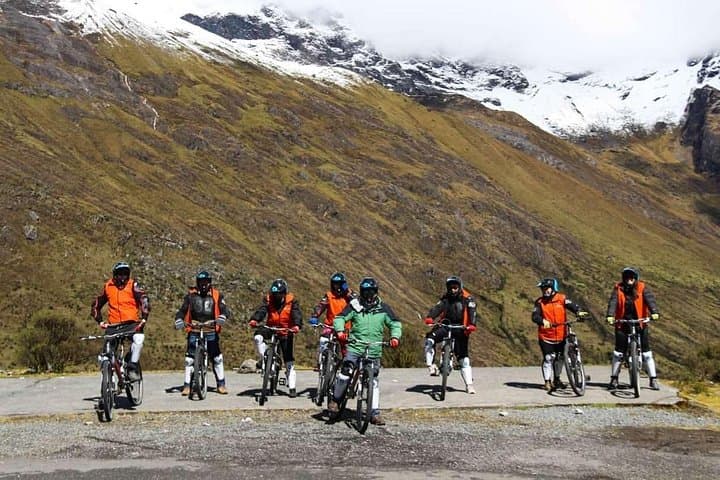 Inca Jungle Trail to Machu Picchu - 4-Day Biking, Rafting & Hike from Cusco photo 6