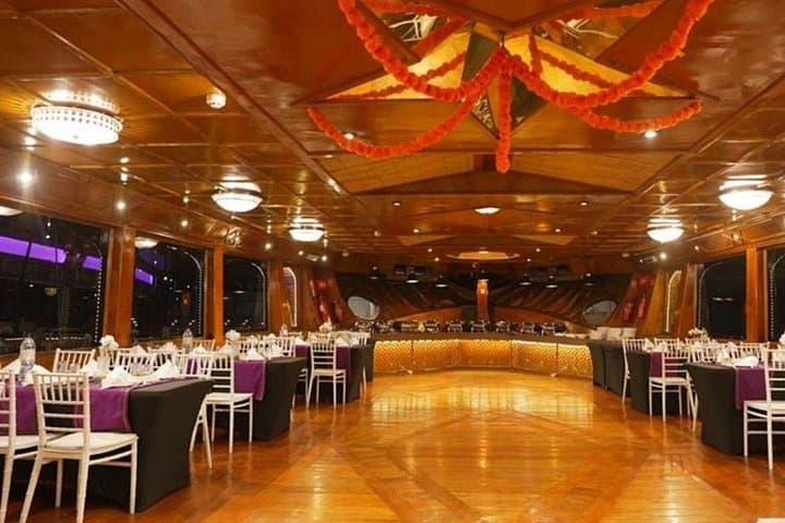 Royal Indian Dinner Dhow Cruise in Dubai Marina photo 6