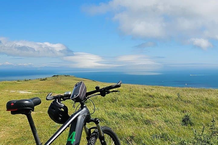 E‑Bike Day Trip to Old Harry Rocks and Corfe Castle — Poole Guided Ride photo 2