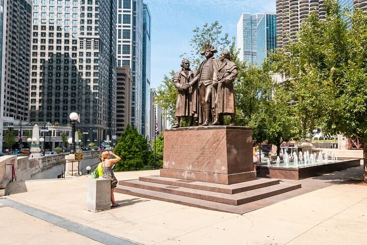 Chicago Jewish History Walking Tour — Private Landmarks & Stories photo 3