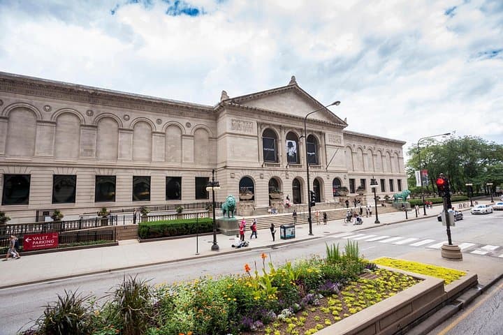 skip-the-line-art-institute-of-chicago-private-guided-tour photo 3