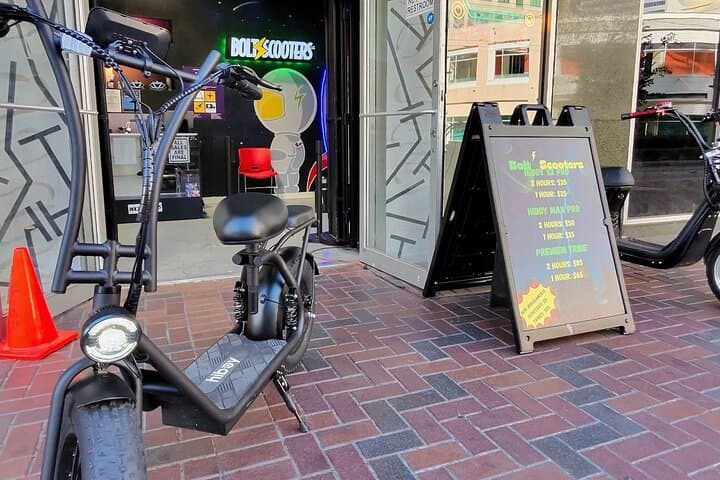 Downtown Dallas Electric Scooter & E‑Bike Self‑Guided Tour photo 2