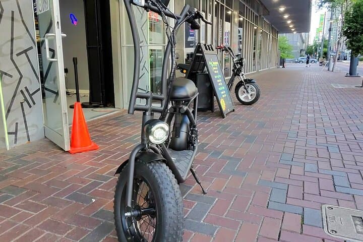Downtown Dallas Electric Scooter & E‑Bike Self‑Guided Tour photo 6