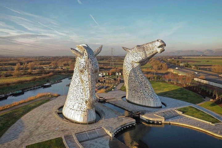 Private Daytrip to Stirling Castle and The Kelpies from Edinburgh — Castles, Monuments & Forth Valley Drive photo 3