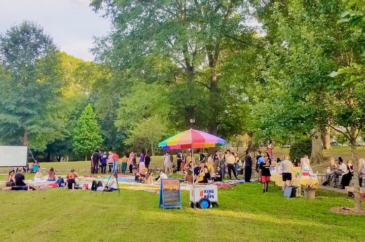 Midtown Atlanta Food and Mystery Tour — 3.5-Hour Gourmet Scavenger Walk