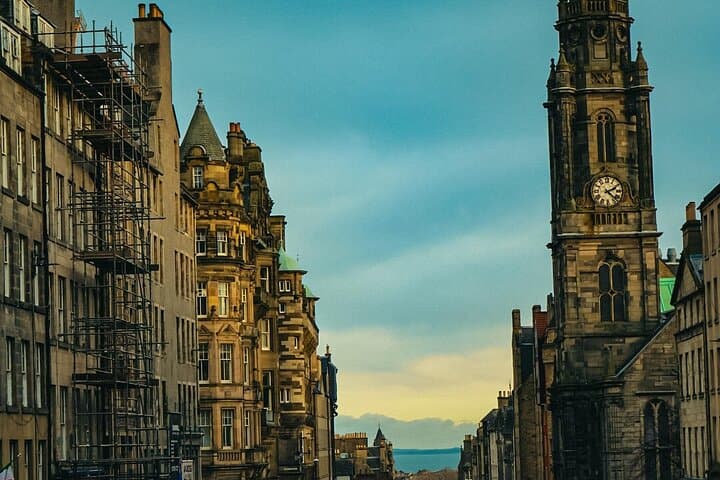 Private Express Edinburgh Scenic & Historic Tour — Calton Hill, Royal Mile & Dean Village in 2 Hours photo 2