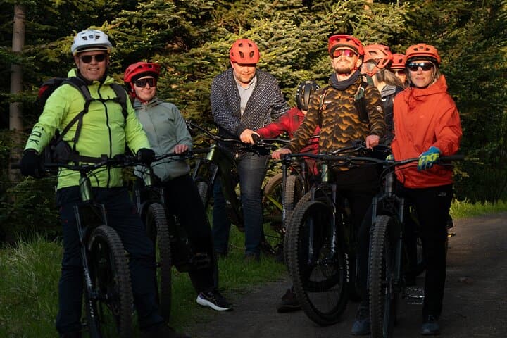 Explore Akureyri by E-Bike: Kjarnaskógur Forest & Forest Lagoon Tour photo 2