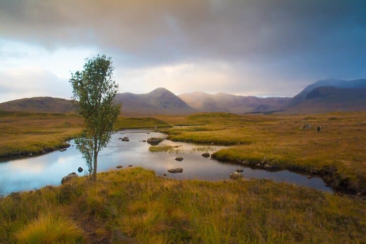 Edinburgh to Glencoe: Private Day Trip Through Scotland’s Wild Highlands