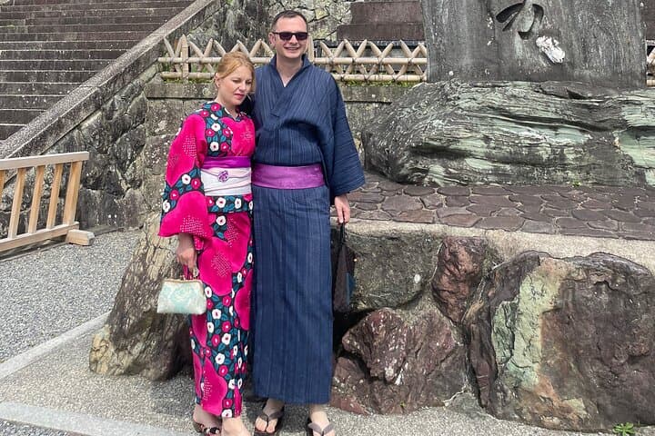 Private Kyoto Full-Day Tour: Golden Pavilion, Bamboo Grove & Fushimi Inari photo 5