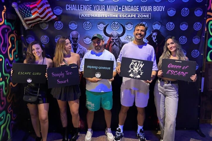 Double Escape: Real-Life Puzzle Room + VR Adventure in Downtown Miami photo 3