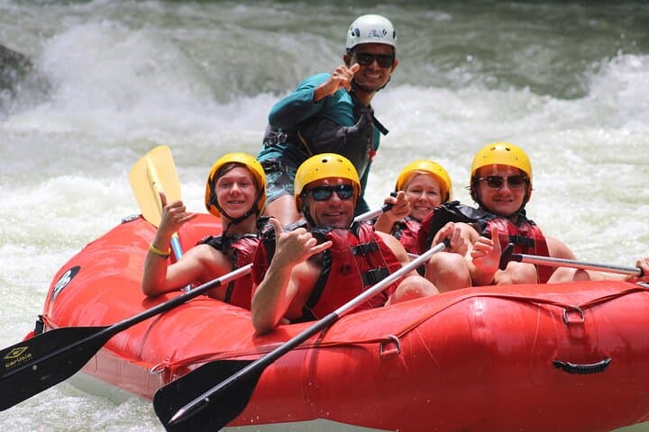 Chorro Rafting: Class III–IV Whitewater on the Naranjo River from Dominical, Costa Rica photo 2