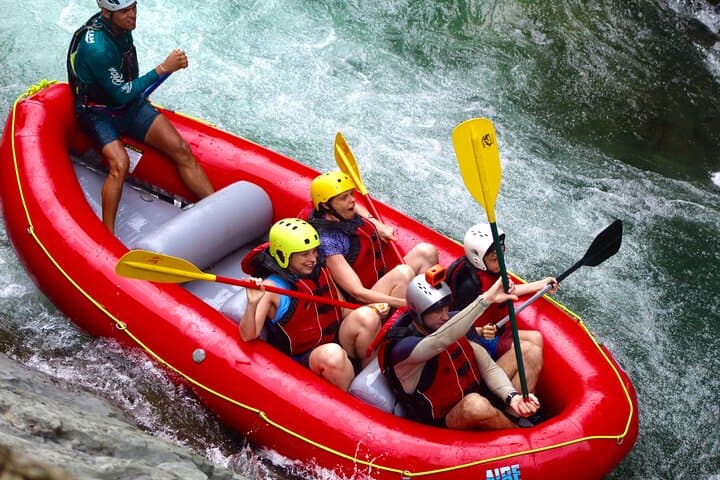 Chorro Rafting: Class III–IV Whitewater on the Naranjo River from Dominical, Costa Rica