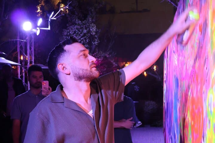 Spray Day Graffiti Workshop — Learn Street Art in Los Angeles' Warehouse Scene photo 6