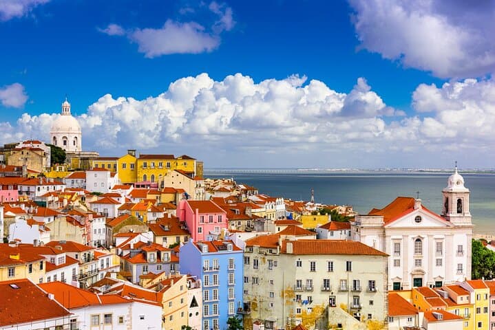 Lisbon Historic Tuk-Tuk Tour: Alfama, Belém & Panoramic Viewpoints photo 2