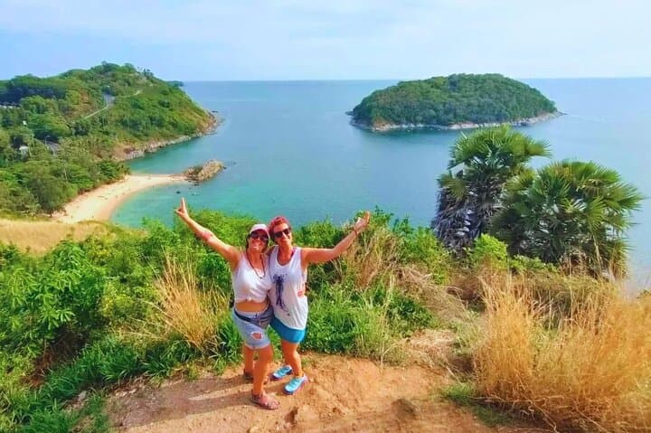 Phuket Sunrise Tour: Windmill Viewpoint, Wat Chalong & Big Buddha Morning Rituals photo 3