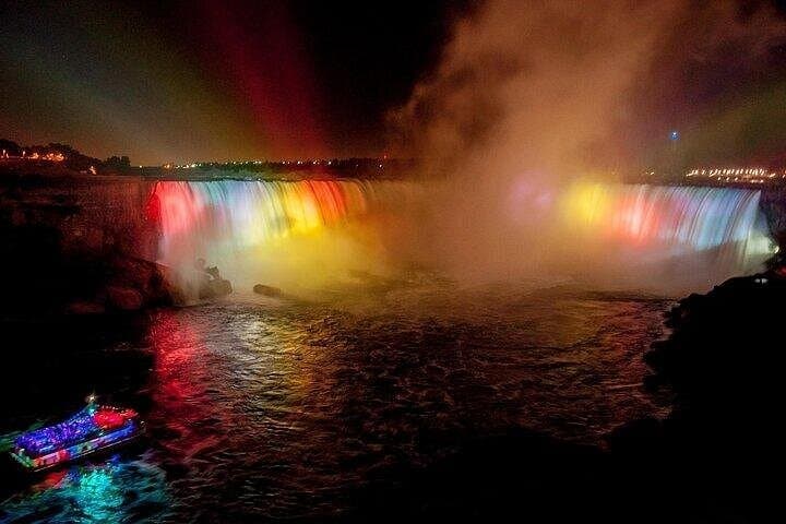 Maid of the Mist Night Fireworks & Falls Lights Tour — Niagara Boat Experience photo 1