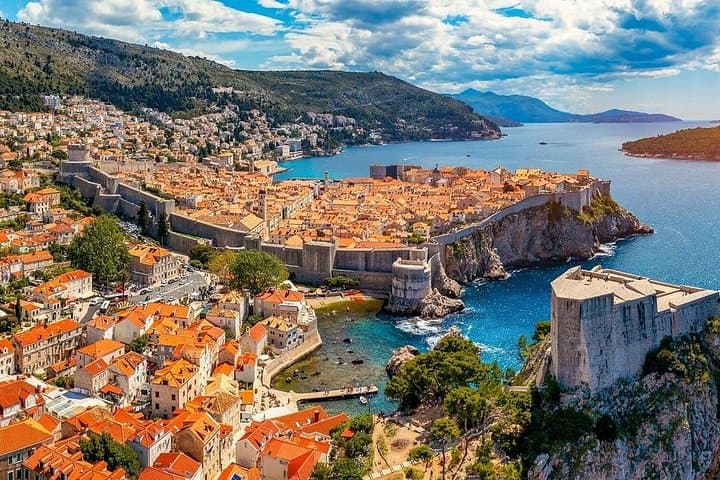 7-Day Southeast Europe Highlights: Budapest to Dubrovnik, Sarajevo & Belgrade photo 4