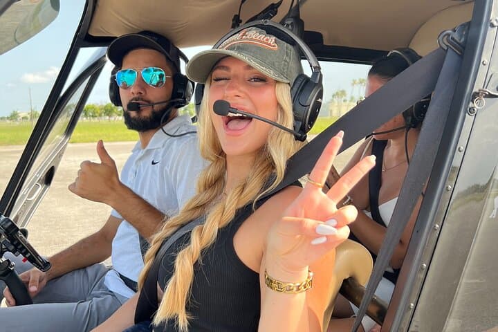 Private Helicopter Tour of Miami: 20-Min Luxury R44 Flight Over Biscayne Bay photo 2