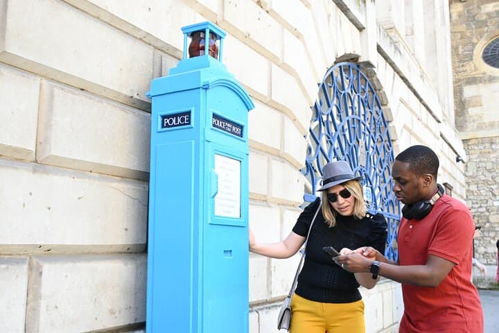 Mission SUNSCREEN: Urban Escape Game in the City of London photo 3