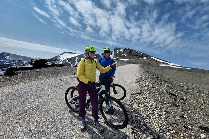 e‑MTB Ascent to Pico Veleta: Ride Europe’s Highest Road to 3398m
