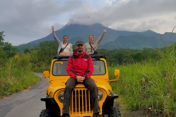 Merapi Sunrise, Borobudur & Prambanan: Yogyakarta’s Volcano-to-Temple Day Tour photo 2