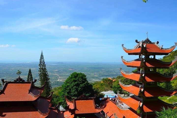 Ta Cu Mountain Cable Car & Sleeping Buddha: Half-Day from Mui Ne/Phan Thiet