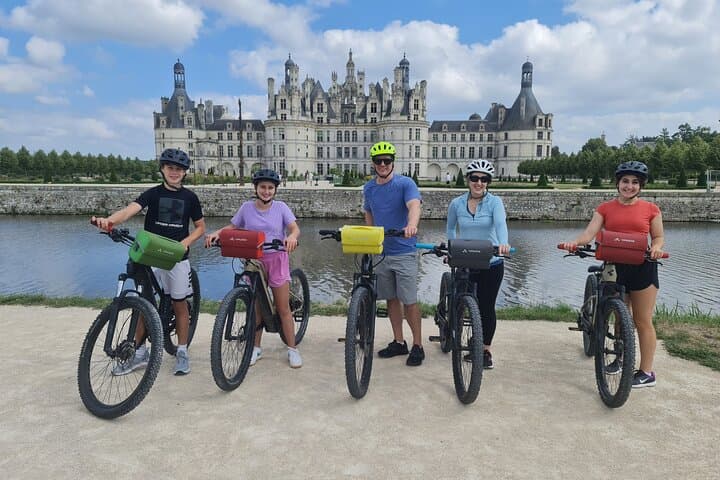 E‑Bike Loire Valley Châteaux Day Tour from Chaumont‑sur‑Loire photo 1