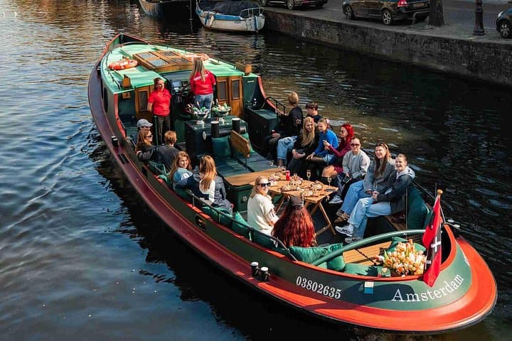 Historic Tugboat Canal Cruise in Amsterdam: 75-Minute Riverfront Storytelling photo 2