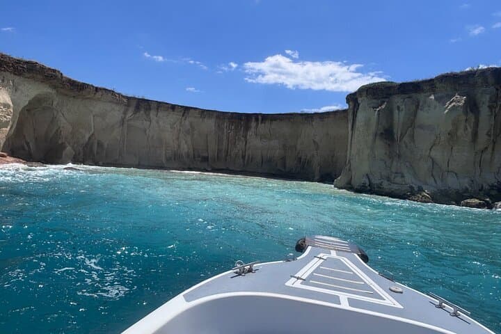 Ortigia Boat Tour: Sea Caves, Snorkeling & Pillirina Bay
