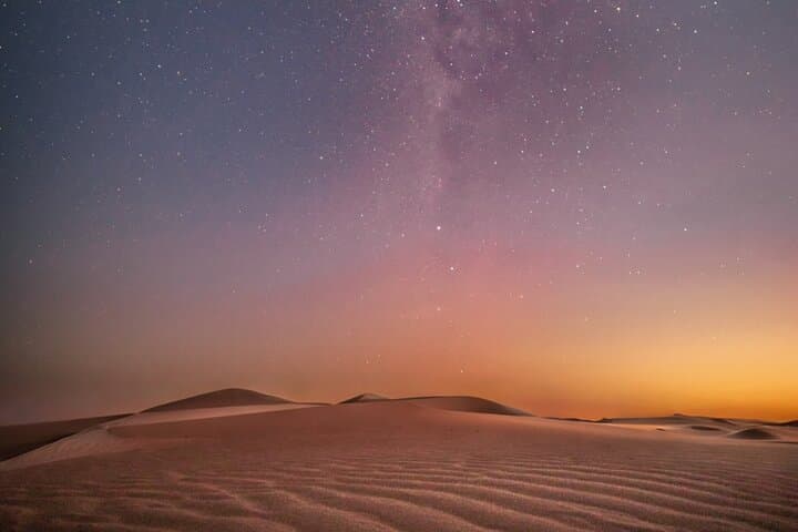 Starlit Desert Safari & Keshta in Dubai: Night Dune Bashing and Stargazing