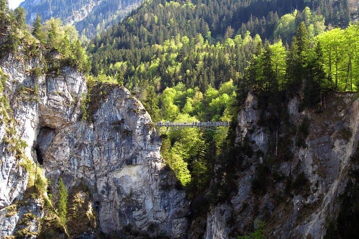 Munich to Neuschwanstein & Linderhof: Private Daytrip to Bavaria's Fairytale Castles photo 3
