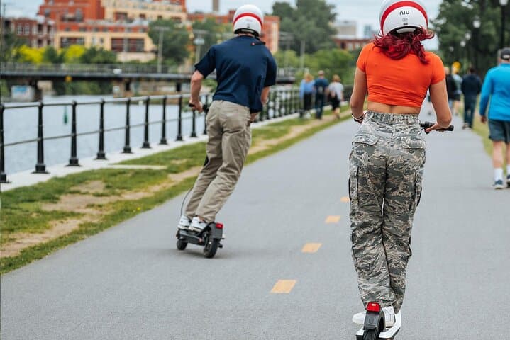 Electric Scooter Rental Montreal — Explore Plateau & Old Montreal by E-Scooter photo 3