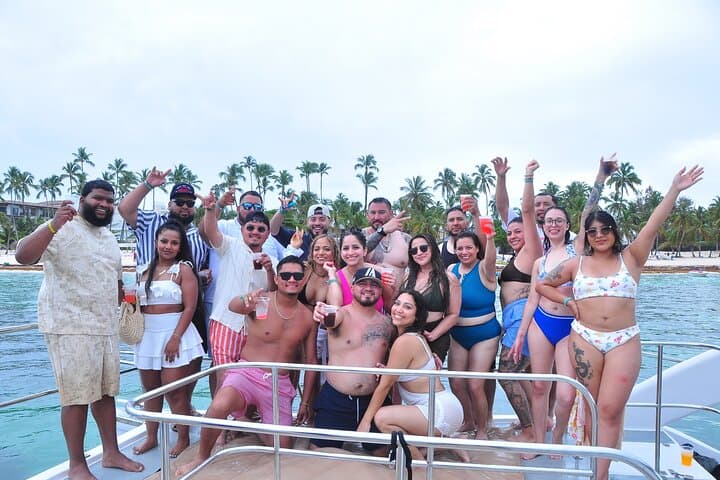 Private Punta Cana Catamaran Party: Snorkel, Natural Pool & Open Bar photo 5