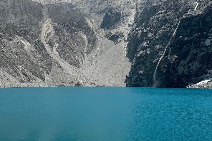 Trek to Laguna 69: High-Altitude Day Hike from Huaraz photo 3