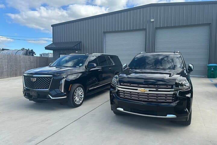 Private Airport Transfer & Hourly Charter in New Orleans: Luxury Ground Transport from MSY to the French Quarter