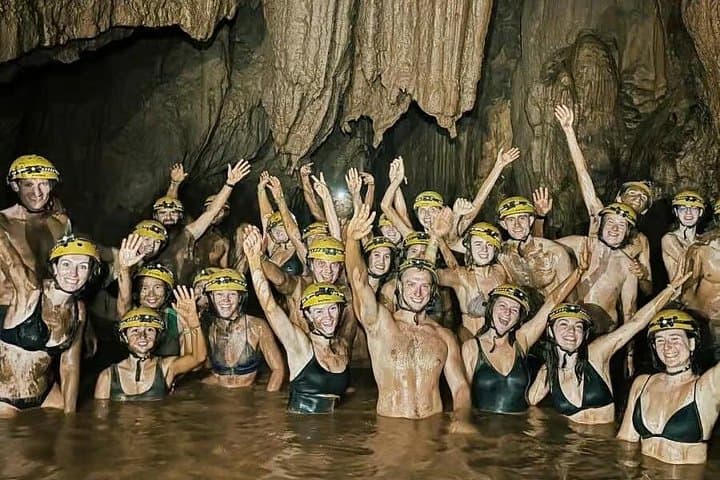 Phong Nha Bus and Kayak Adventure: Paradise Cave, Dark Cave Zipline & Mud Bath photo 1