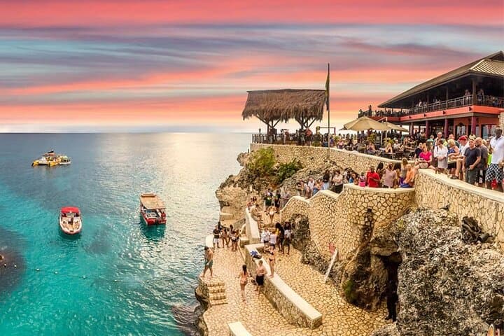 Negril Seven Mile Beach & Rick's Café — Cliff Jumps, Sunsets & Caribbean Swim photo 3